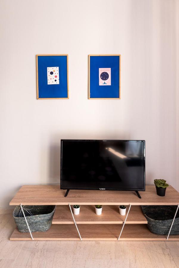 Modern Studio Close To Waterfront سالونيك المظهر الخارجي الصورة